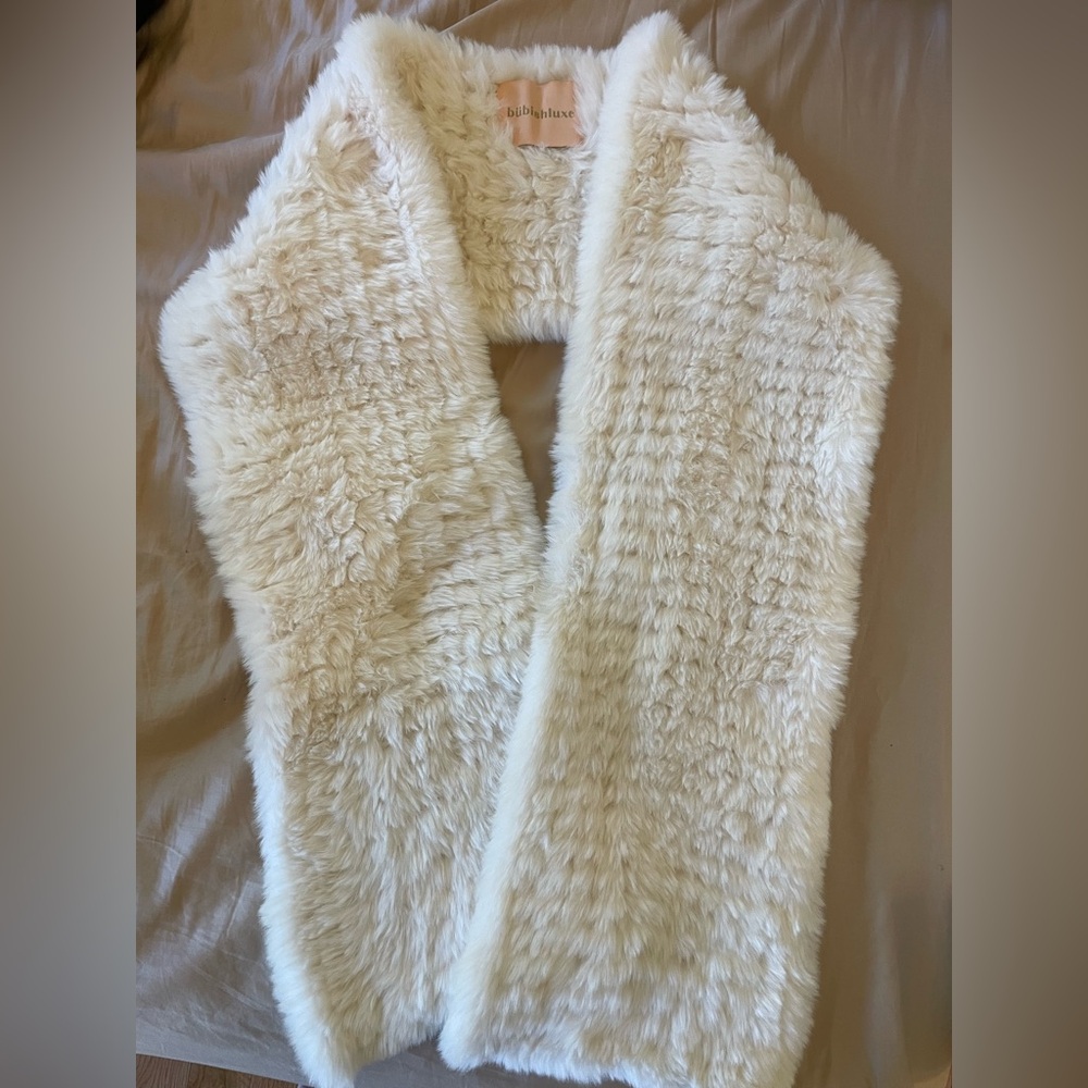 Bubishluxe Bridal Faux Fur Scarf